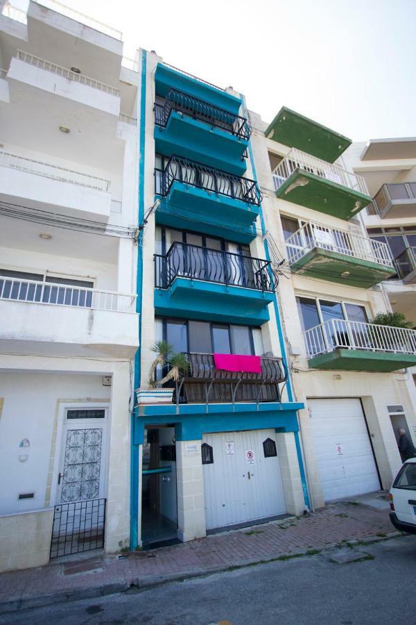 Coral Apartment Сейнт Полс Бей Екстериор снимка
